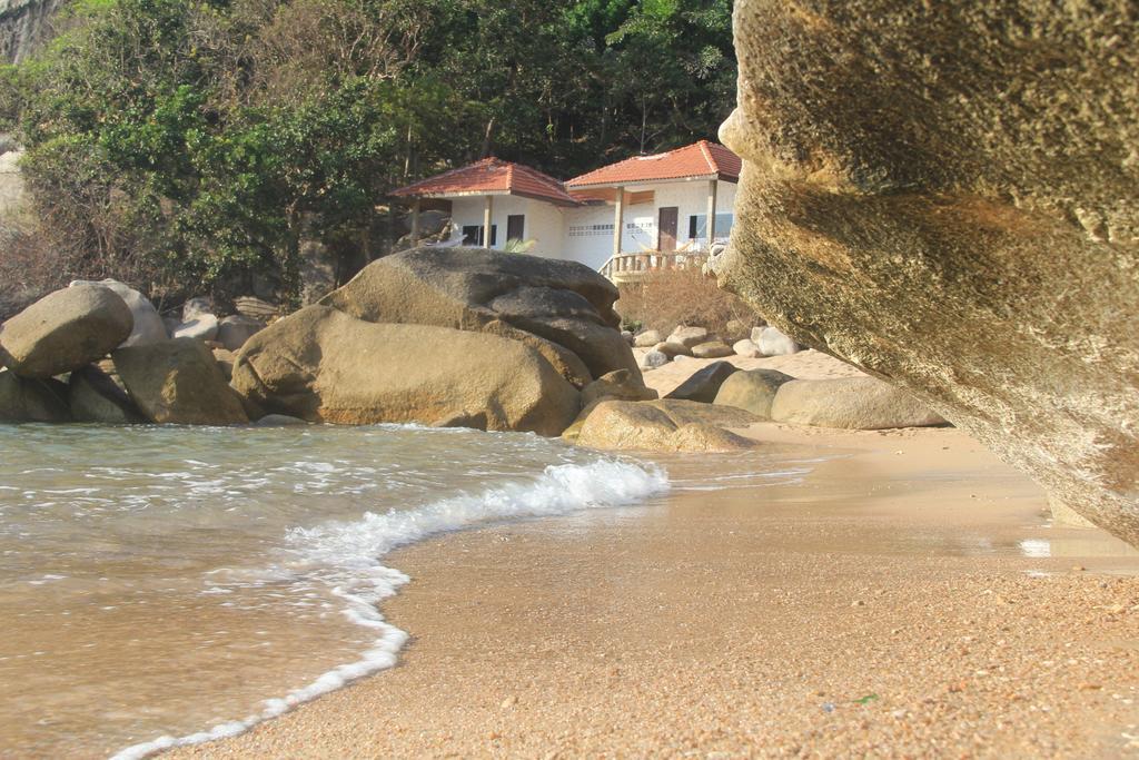 Mountain Reef Beach Resort Koh Tao Exterior photo