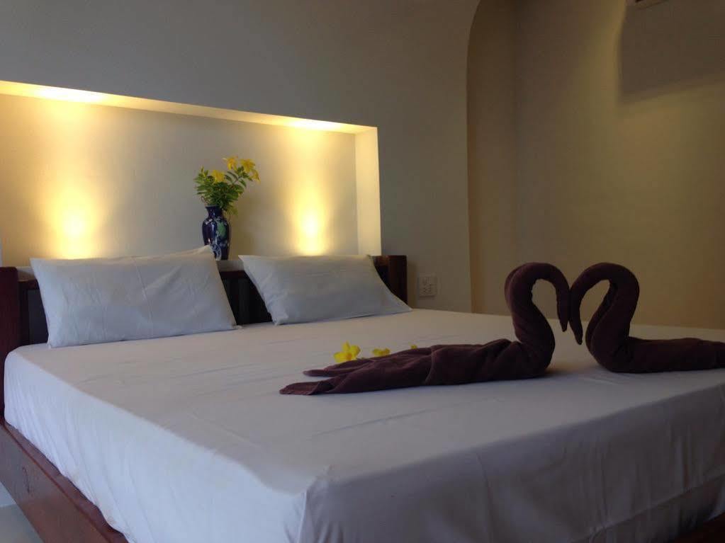 Mountain Reef Beach Resort Koh Tao Exterior photo